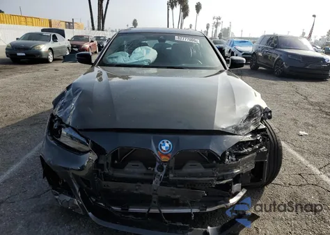 2023 BMW I4 Edrive 40 из США, поврежденный, VIN WBY73AW0XPFN83377